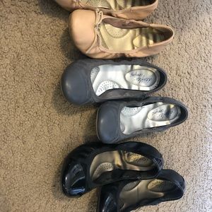 Ballet flats
